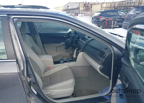 2014 Toyota Camry Hybrid Le from USA, damaged, VIN 4T1BD1FK5EU118911